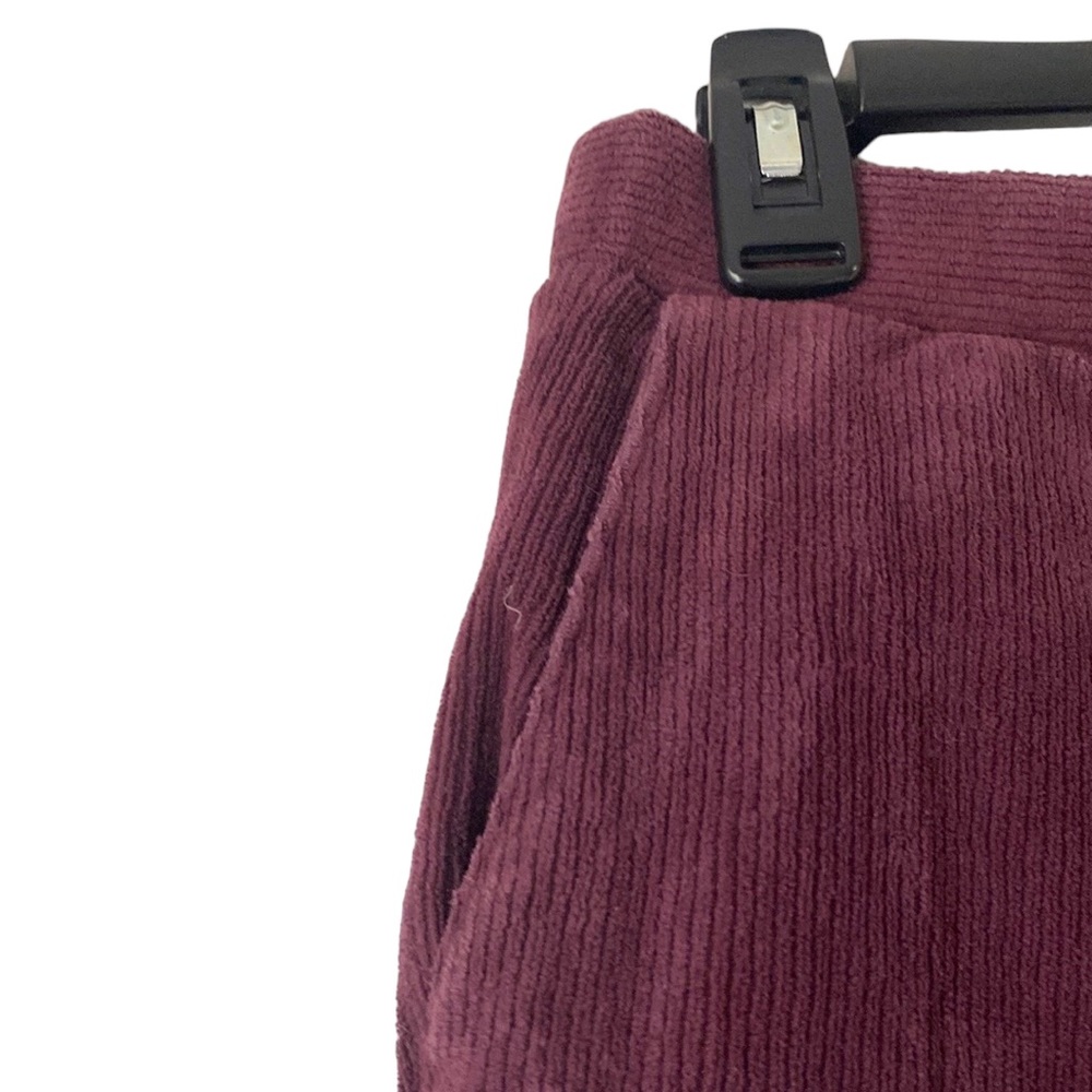 LANDS’ END Burgundy Corduroy Leggings, Size MP. - Picture 9 of 13